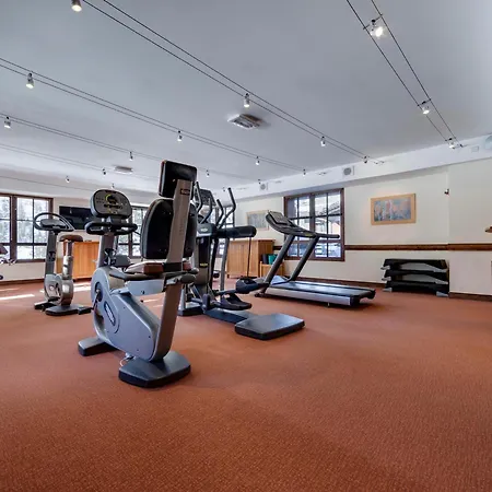 Skis Aux Pieds Avec Piscine Et - Fr-1-686-41 Appartement Bourg-Saint-Maurice